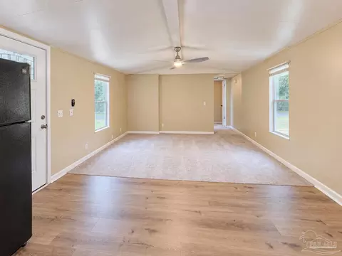 4918 Legend Creek Ln, Pace, FL 32571 photo 5