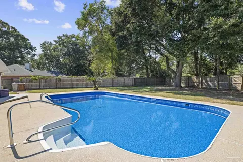 Exterior - 3532 Victory Dr, Pace, FL 32571 photo 5 of 10