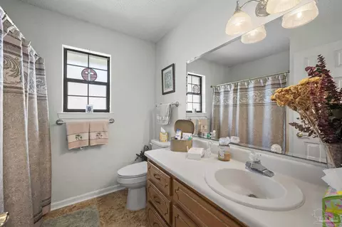 Bath - 3532 Victory Dr, Pace, FL 32571 photo 3 of 4