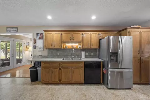 Kitchen - 3532 Victory Dr, Pace, FL 32571 photo 3 of 6