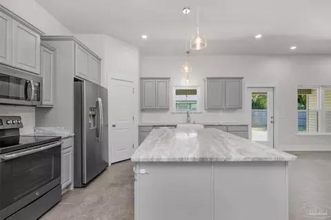 Kitchen - 4902 Landmark Ln, Pace, FL 32571 photo 3 of 6