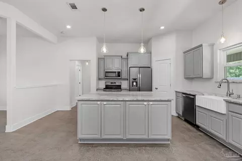 Kitchen - 4902 Landmark Ln, Pace, FL 32571 photo 1 of 6