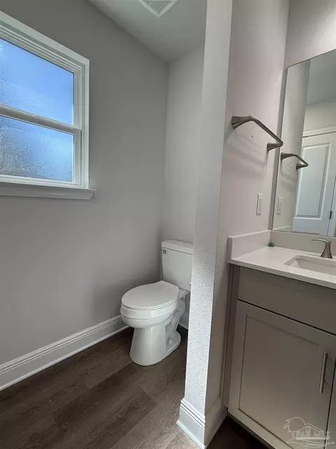 Bath - 5142 Blackmon Dr, Jay, FL 32565 photo 6 of 6