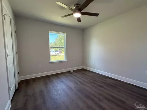 Bedroom - 5142 Blackmon Dr, Jay, FL 32565 photo 2 of 3