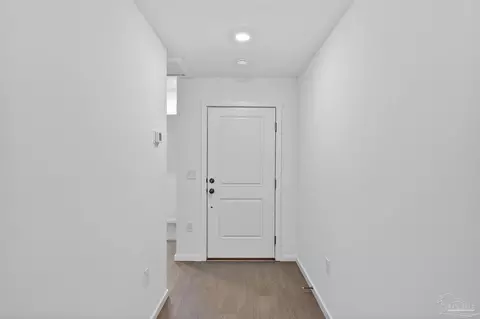 Entry Way - 7213 Season Dr #HS 18C, Milton, FL 32570 photo 1 of 1