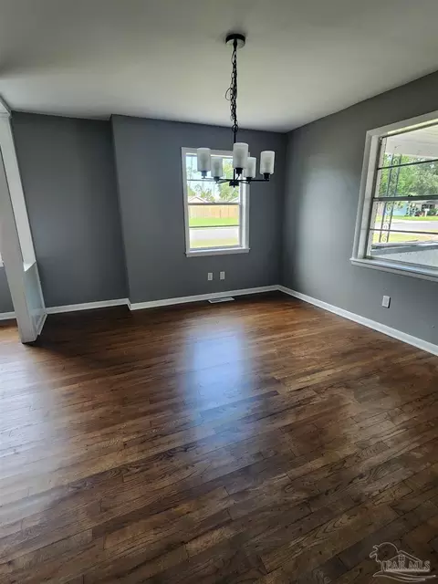 Dining - 4941 Henry St, Milton, FL 32570 photo 1 of 1