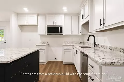 Kitchen - 4068 Lancer St, Pace, FL 32571 photo 2 of 2