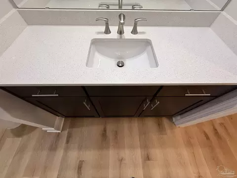 Bath - 3981 Mccutchin Dr, Jay, FL 32565 photo 6 of 6