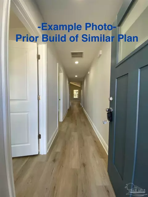 Entry Way - 3981 Mccutchin Dr, Jay, FL 32565 photo 1 of 3