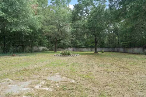 Exterior - 7448 Rustling Pines Dr, Milton, FL 32583 photo 6 of 6
