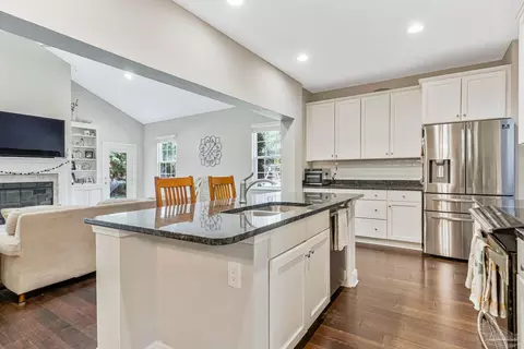 Kitchen - 7071 Foxboro Cir, Pace, FL 32571 photo 1 of 3