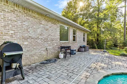 Exterior - 7071 Foxboro Cir, Pace, FL 32571 photo 10 of 15