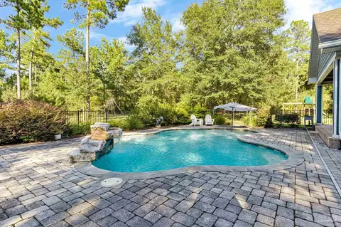 Exterior - 7071 Foxboro Cir, Pace, FL 32571 photo 13 of 15