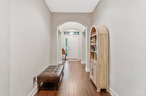 Entry Way - 7071 Foxboro Cir, Pace, FL 32571 photo 7 of 7