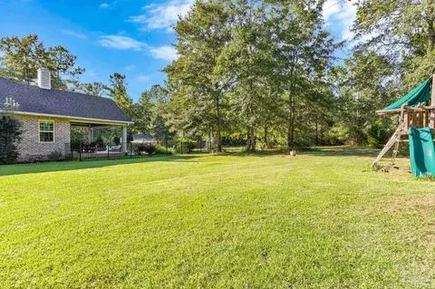 Exterior - 7071 Foxboro Cir, Pace, FL 32571 photo 6 of 15