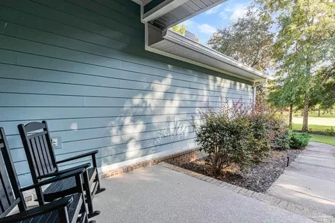 Exterior - 7071 Foxboro Cir, Pace, FL 32571 photo 5 of 15