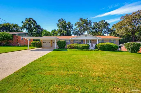 6213 Sarah Dr, Pensacola, FL 32503