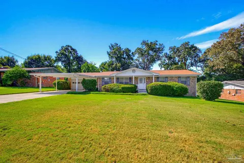 6213 Sarah Dr, Pensacola, FL 32503