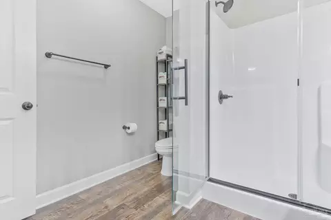 Bath - 3501 Jubilee Dr, Pace, FL 32571 photo 3 of 4