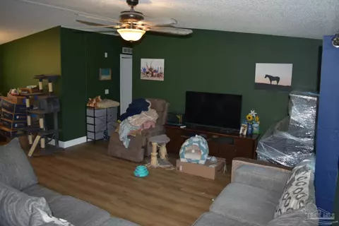 9587 S Trace Rd, Milton, FL 32583 photo 7