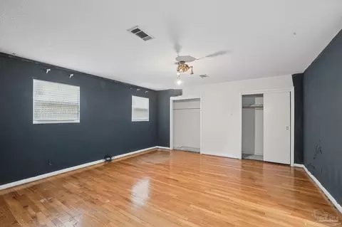 Bedroom - 5529 Andromeda Dr, Milton, FL 32570 photo 5 of 8