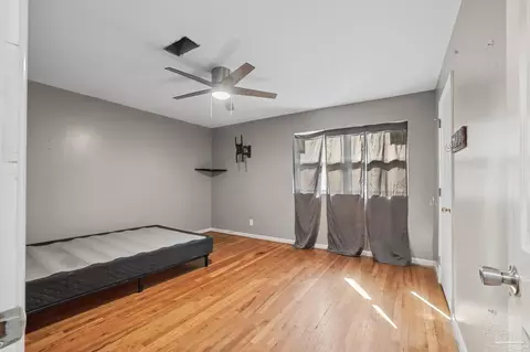 Bedroom - 5529 Andromeda Dr, Milton, FL 32570 photo 7 of 8