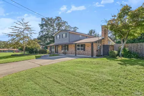 Exterior - 5529 Andromeda Dr, Milton, FL 32570 photo 10 of 14