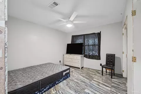Bedroom - 5529 Andromeda Dr, Milton, FL 32570 photo 1 of 8
