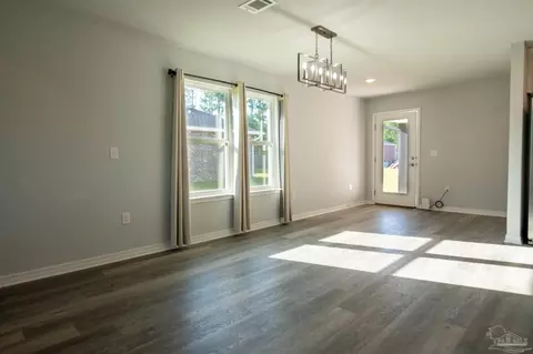 Living - 9542 Permenter Rd, Milton, FL 32583 photo 1 of 2