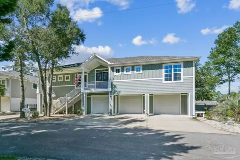 Exterior - 7677 Petersen Pt Rd, Milton, FL 32583 photo 4 of 11