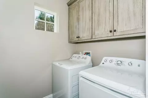 Other - 7677 Petersen Pt Rd, Milton, FL 32583 photo 3 of 7