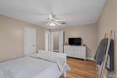 Bedroom - 5637 Firestone Dr, Pace, FL 32571 photo 4 of 4