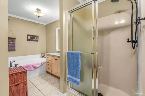 Bath - 2400 Renfroe Rd, Pace, FL 32571 photo 2 of 5
