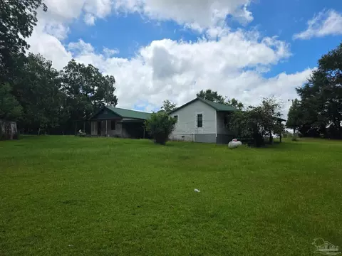 Exterior - 6200 Arthur Brown Rd, Mcdavid, FL 32568 photo 7 of 14