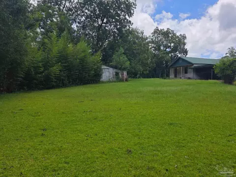 Exterior - 6200 Arthur Brown Rd, Mcdavid, FL 32568 photo 5 of 14
