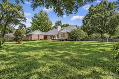 Exterior - 5232 Emerald Dr, Pace, FL 32571 photo 6 of 14