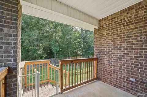 Exterior - 894 Jesse Dr, Cantonment, FL 32533 photo 2 of 9