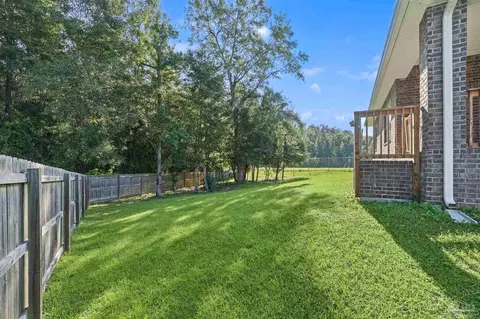 Exterior - 894 Jesse Dr, Cantonment, FL 32533 photo 3 of 9
