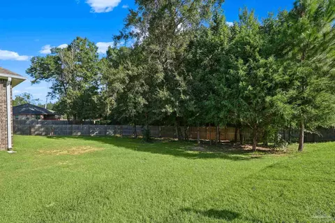 Exterior - 894 Jesse Dr, Cantonment, FL 32533 photo 7 of 9