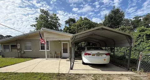 9485 N Loop Rd, Pensacola, FL 32507