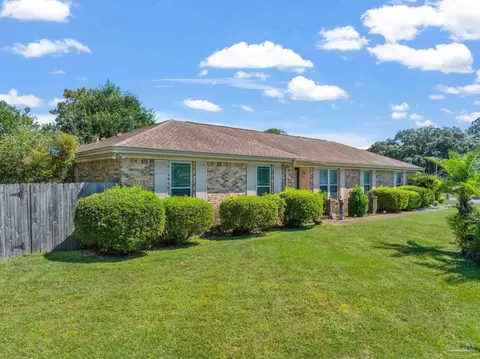 Exterior - 2352 Silversides Loop, Pensacola, FL 32526 photo 2 of 10