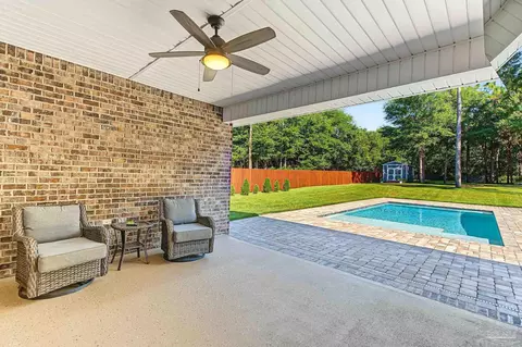 Exterior - 8024 Silver Maple Dr, Milton, FL 32583 photo 10 of 10