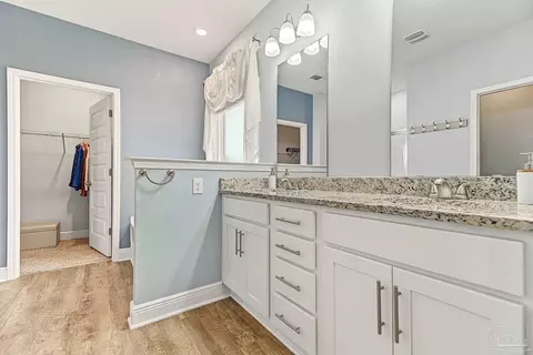 Other - 8024 Silver Maple Dr, Milton, FL 32583 photo 5 of 9