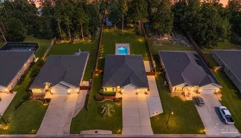 View/Area - 8024 Silver Maple Dr, Milton, FL 32583 photo 1 of 5