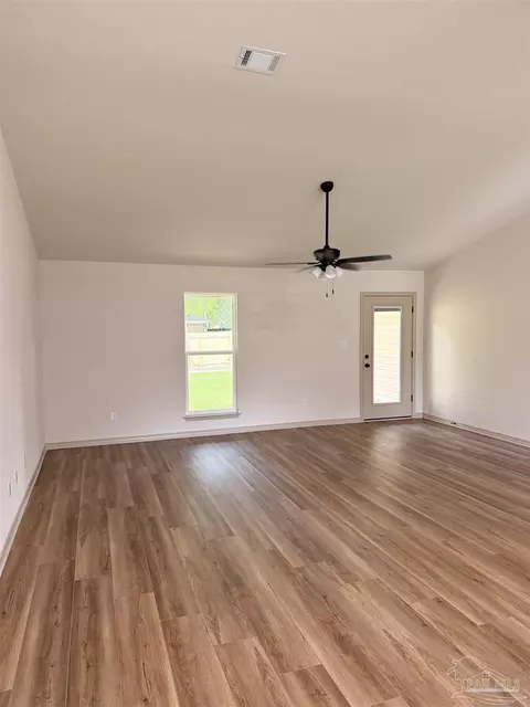 5263 Catalina St, Pace, FL 32571 photo 6