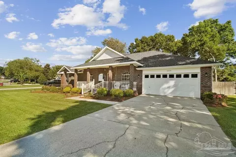 Exterior - 4220 Lancaster Gate Dr, Pace, FL 32571 photo 8 of 9