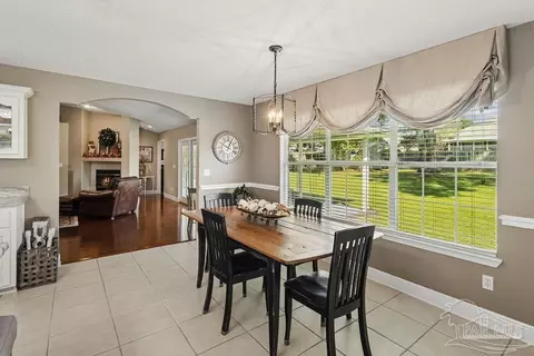 Dining - 4220 Lancaster Gate Dr, Pace, FL 32571 photo 2 of 4