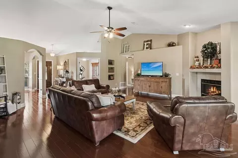 Living - 4220 Lancaster Gate Dr, Pace, FL 32571 photo 3 of 5