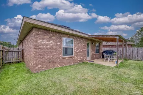 Exterior - 5802 Corkscrew Ct, Pace, FL 32571 photo 5 of 11