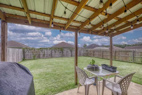 Exterior - 5802 Corkscrew Ct, Pace, FL 32571 photo 9 of 11